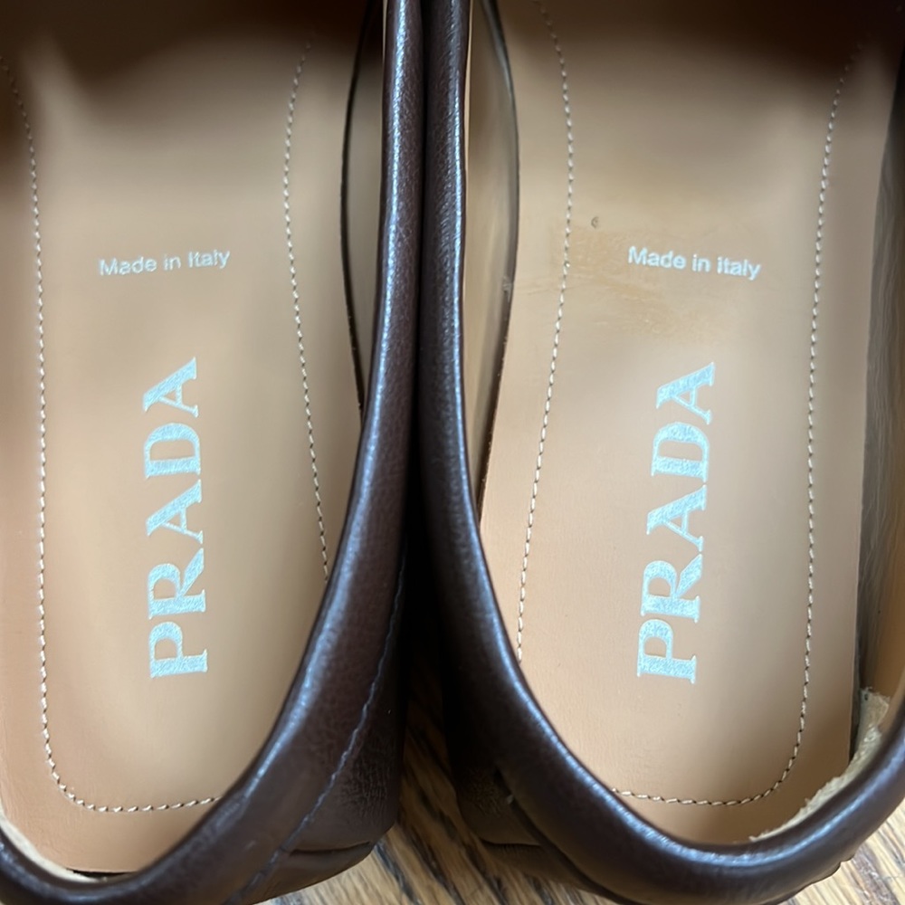 Prada men’s dark brown leather loafers size 9.5 - Picture 4 of 14